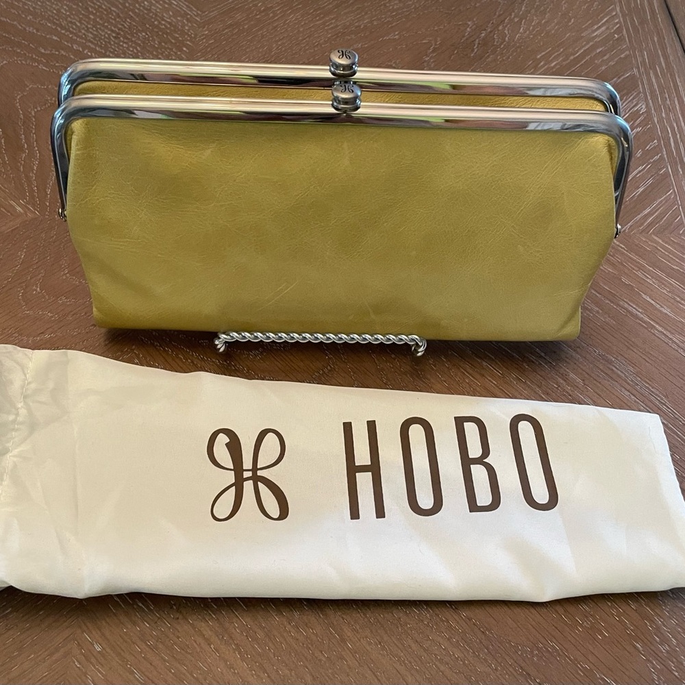 HOBO Classic Lauren wallet-New